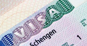 Визы, штампы, паспорта. Пять главных мифов про Шенген